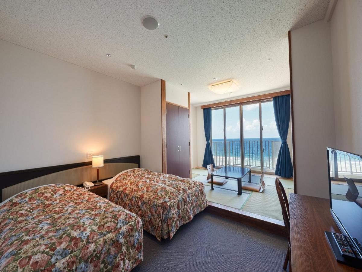 Hotel Miyuki Beach Onna Zewnętrze zdjęcie