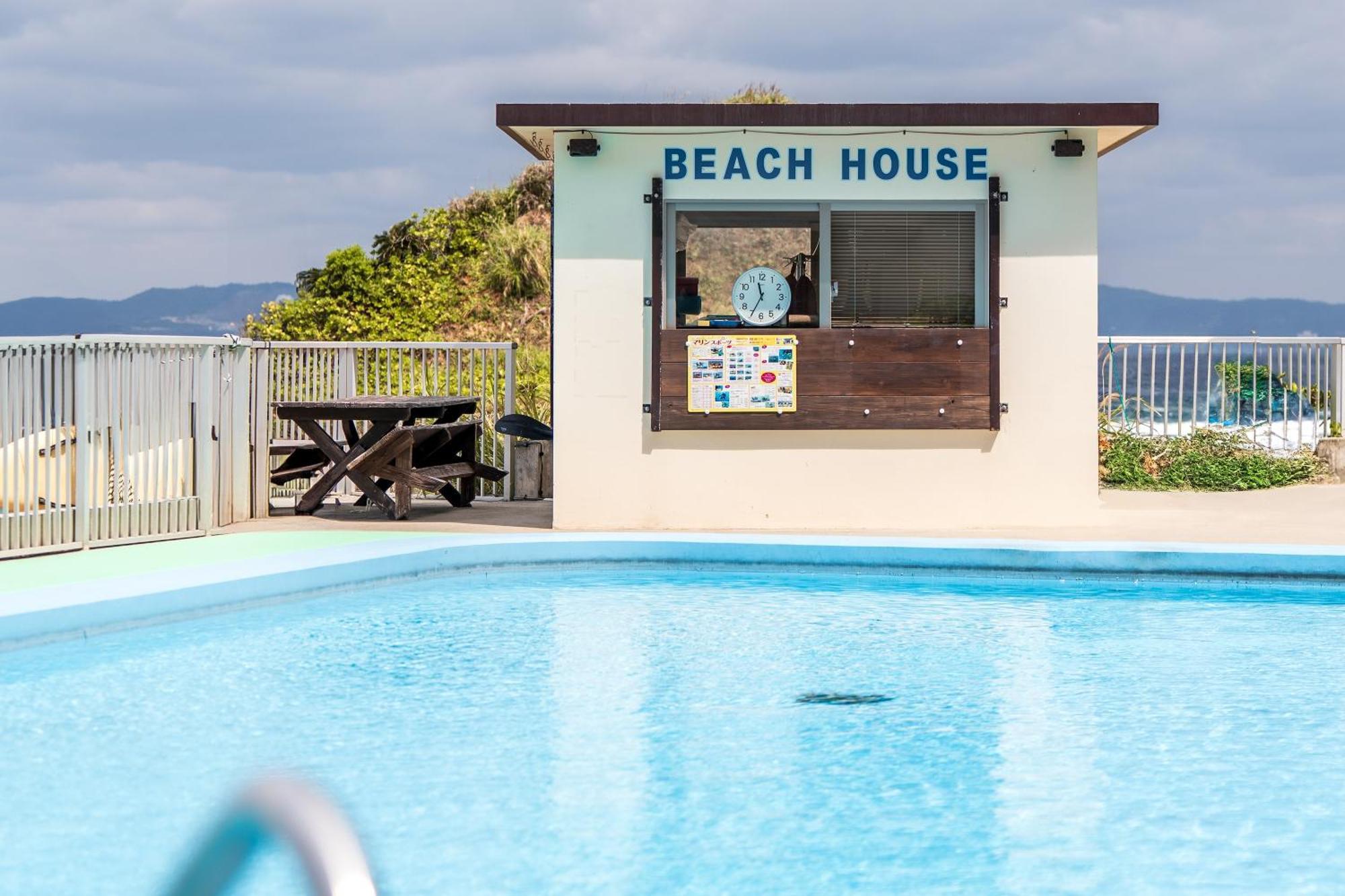 Hotel Miyuki Beach Onna Zewnętrze zdjęcie